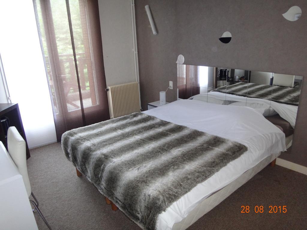 Hotel Bon Accueil 奥约纳科斯 客房 照片