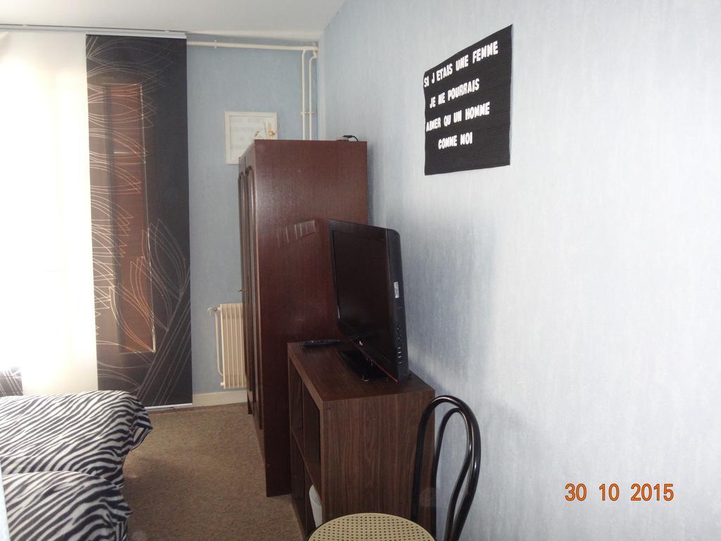 Hotel Bon Accueil 奥约纳科斯 客房 照片